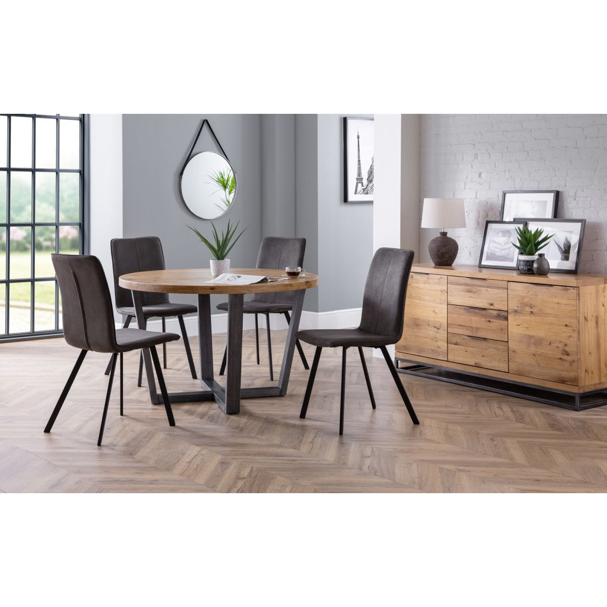 Brooklyn Round & Monroe Dining Set