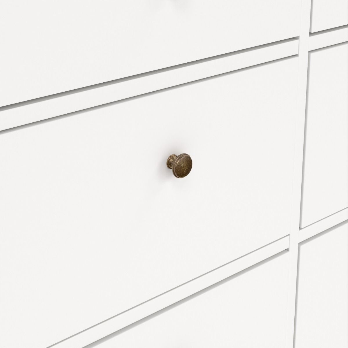 Paris Chest of 8 Drawers