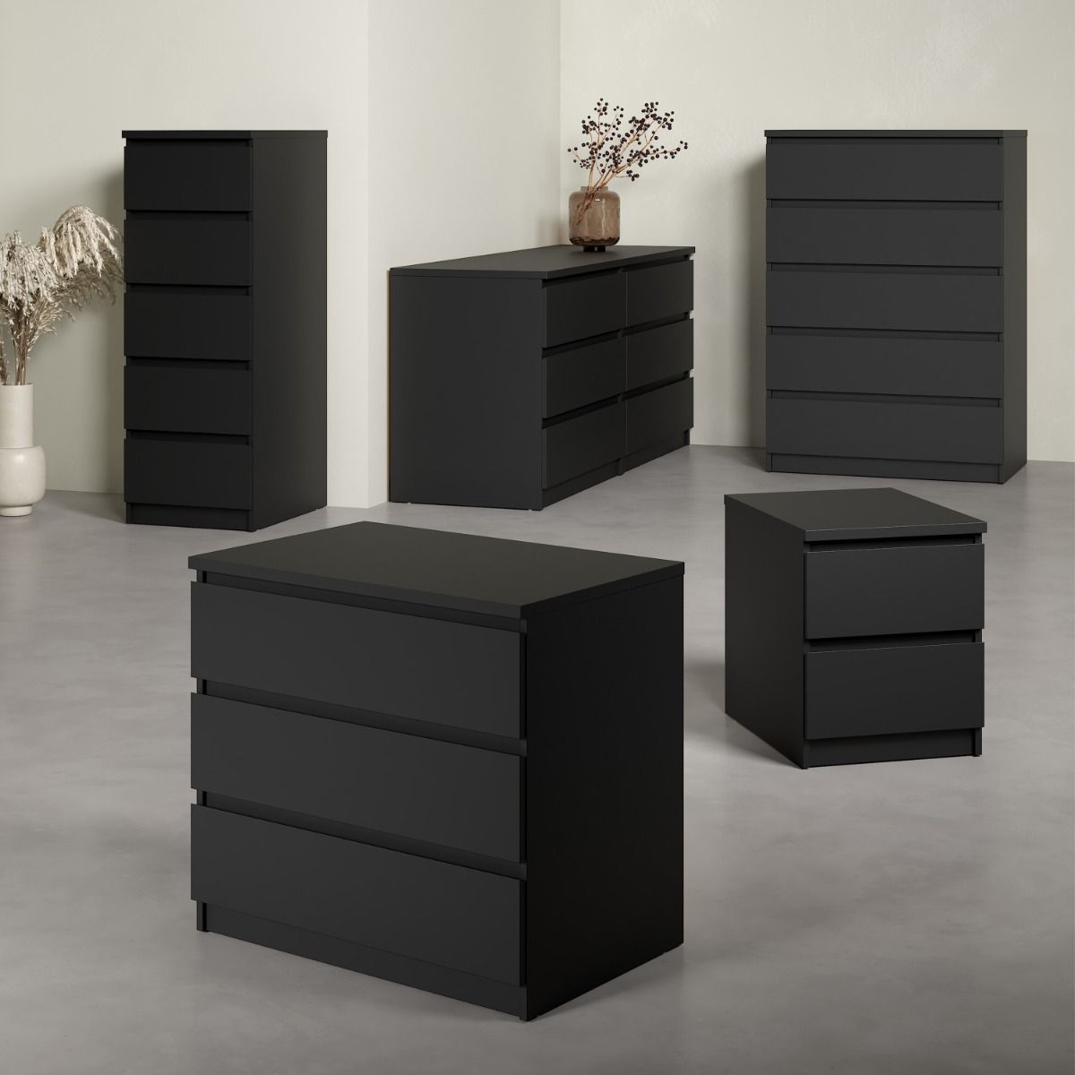 Naia Chest with 3 Drawers in Black Matt