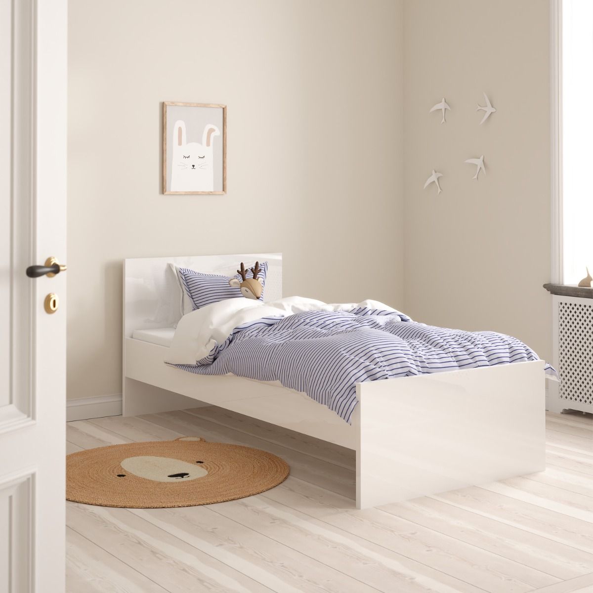 Naia Bed