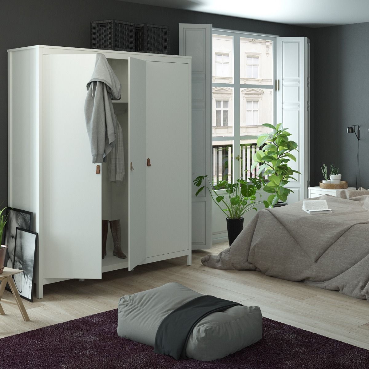 Barcelona Wardrobe with 3 Doors