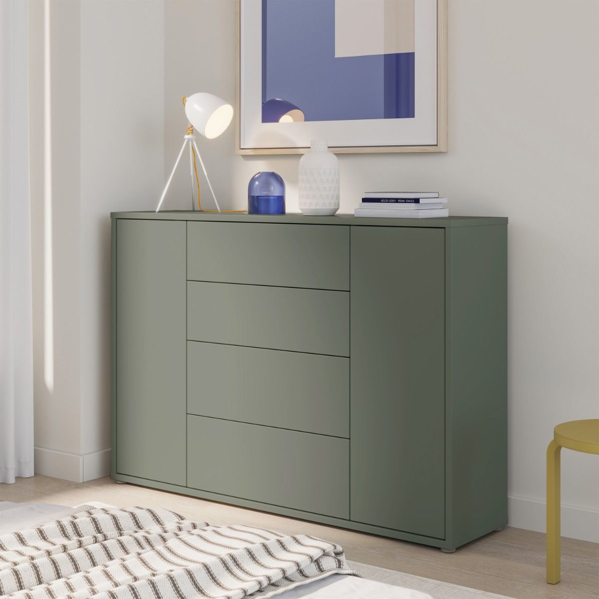 Alice Springs Wide Sideboard with 4 Drawers & 2 Doors with Push-to-Open