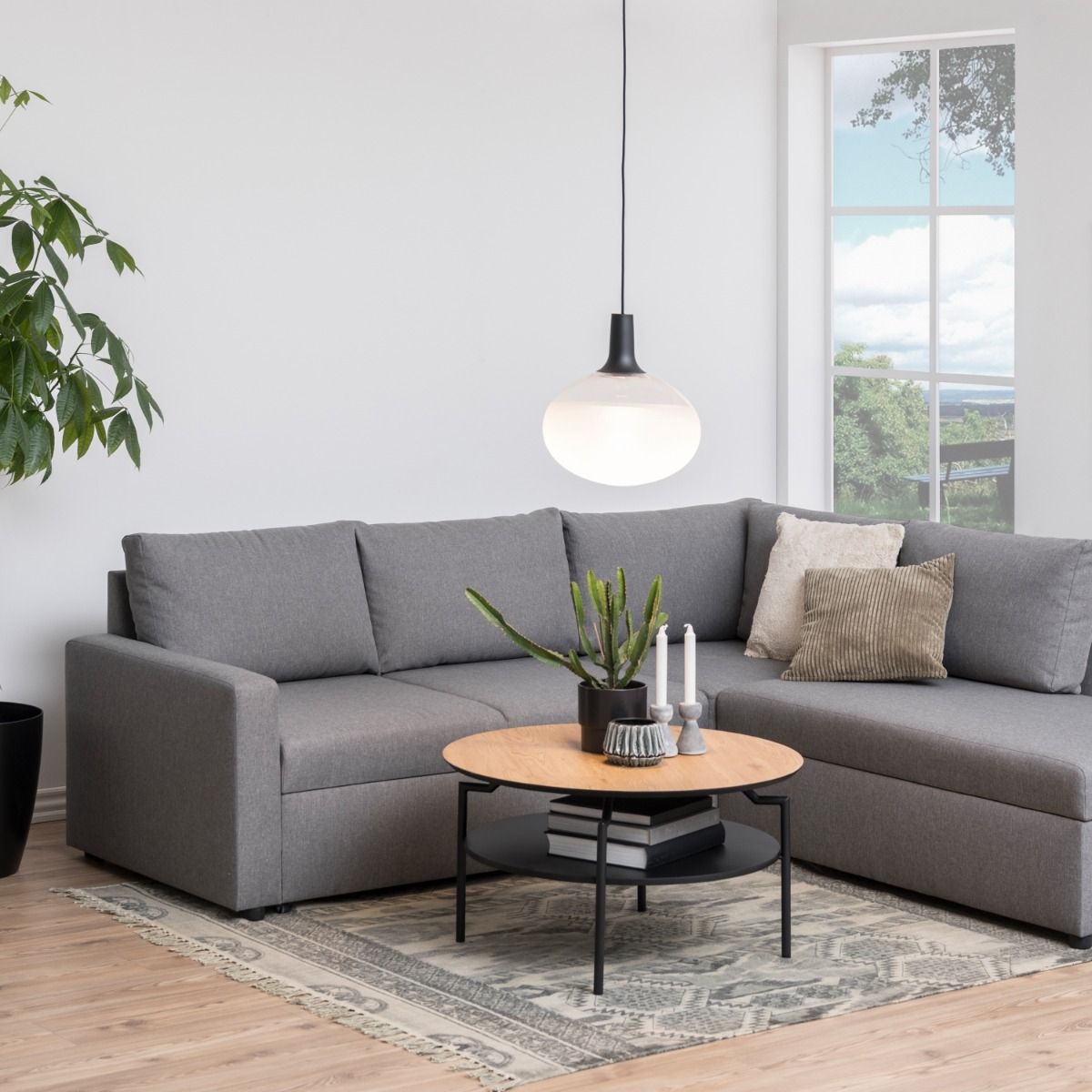 Goldington Round Coffee Table
