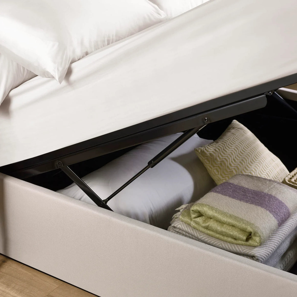 Aylen Lift-Up Ottoman Storage Bed