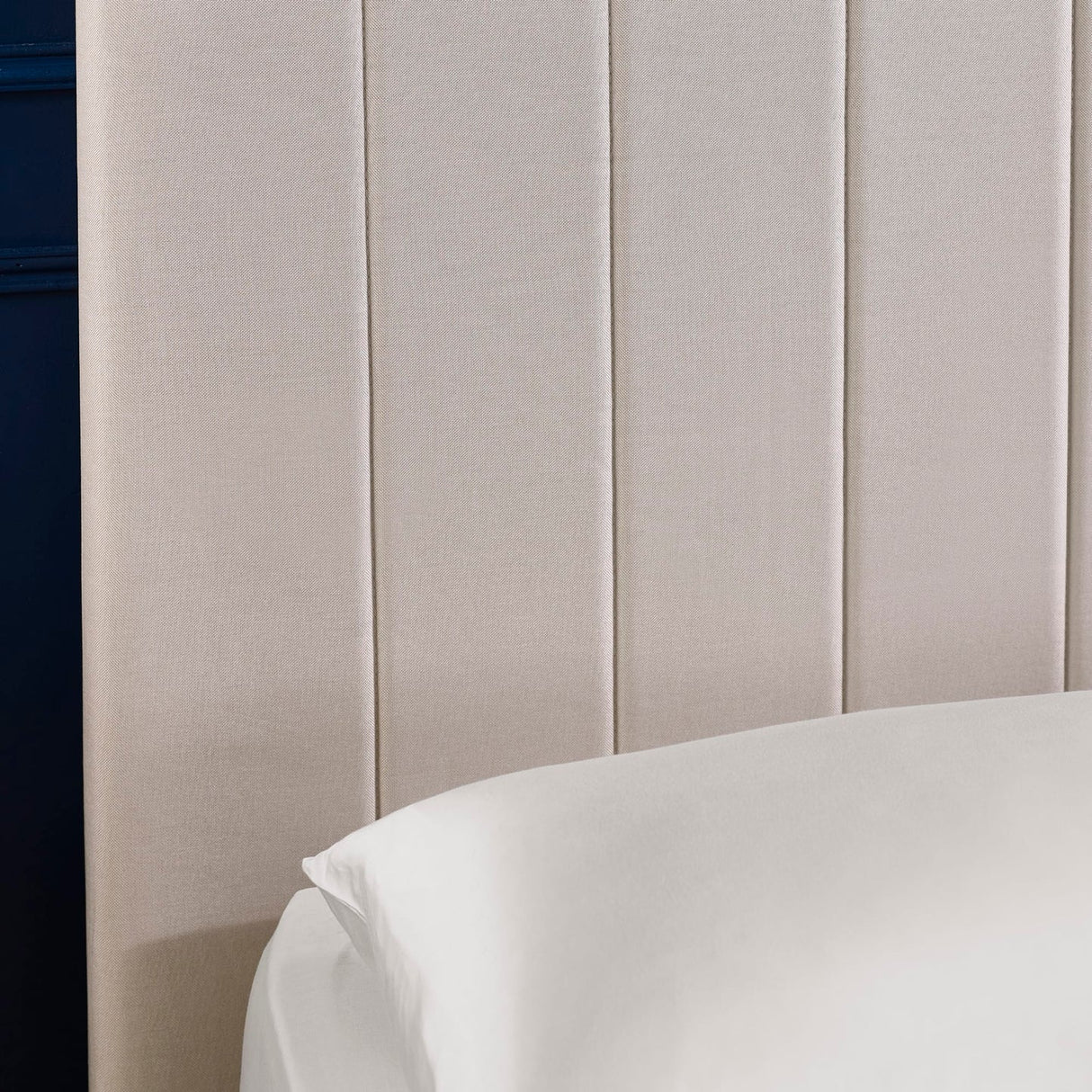 Aylen Lift-Up Ottoman Storage Bed