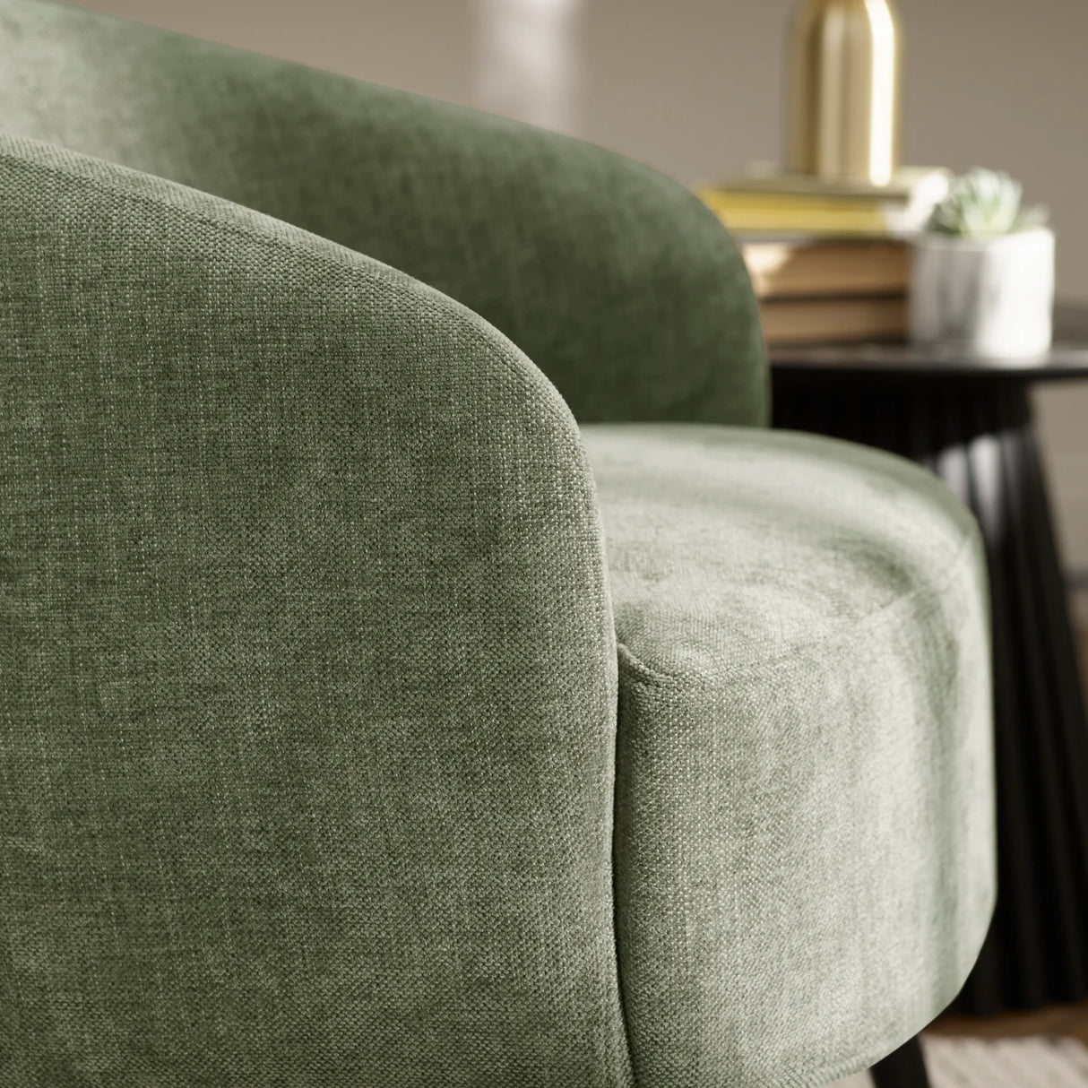 Dahlia Accent Chair