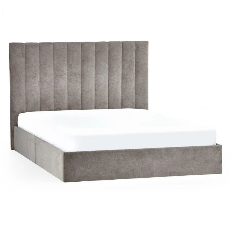 Eloise Bed