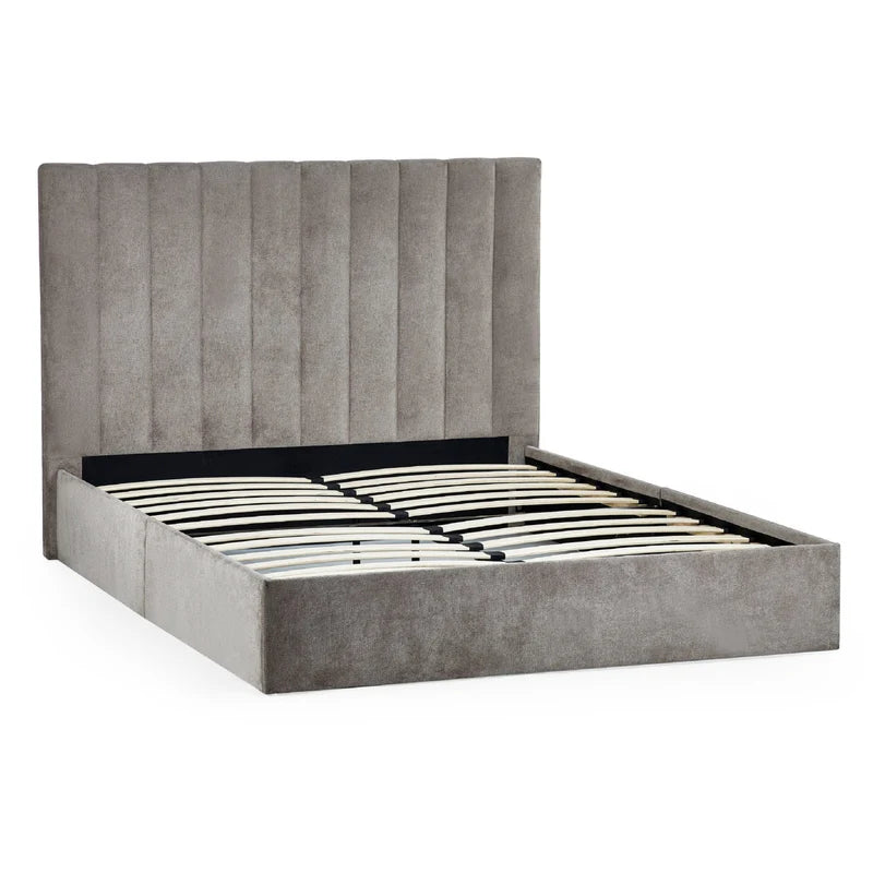 Eloise Bed