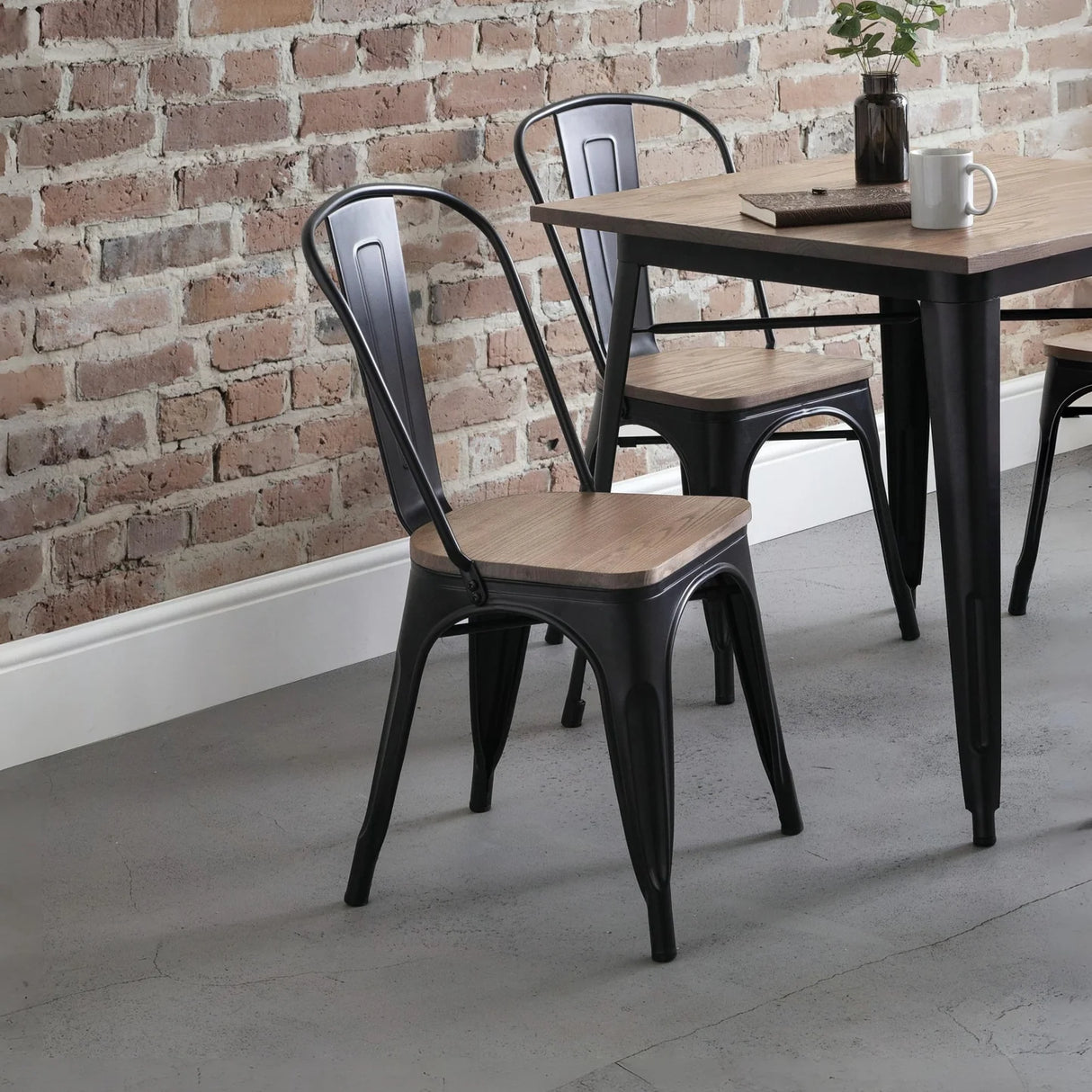 Grafton Metal Chairs (Set of 4)