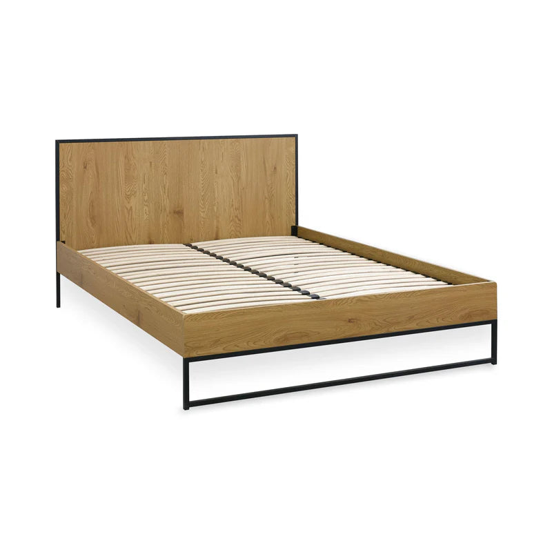 Harlow Bed