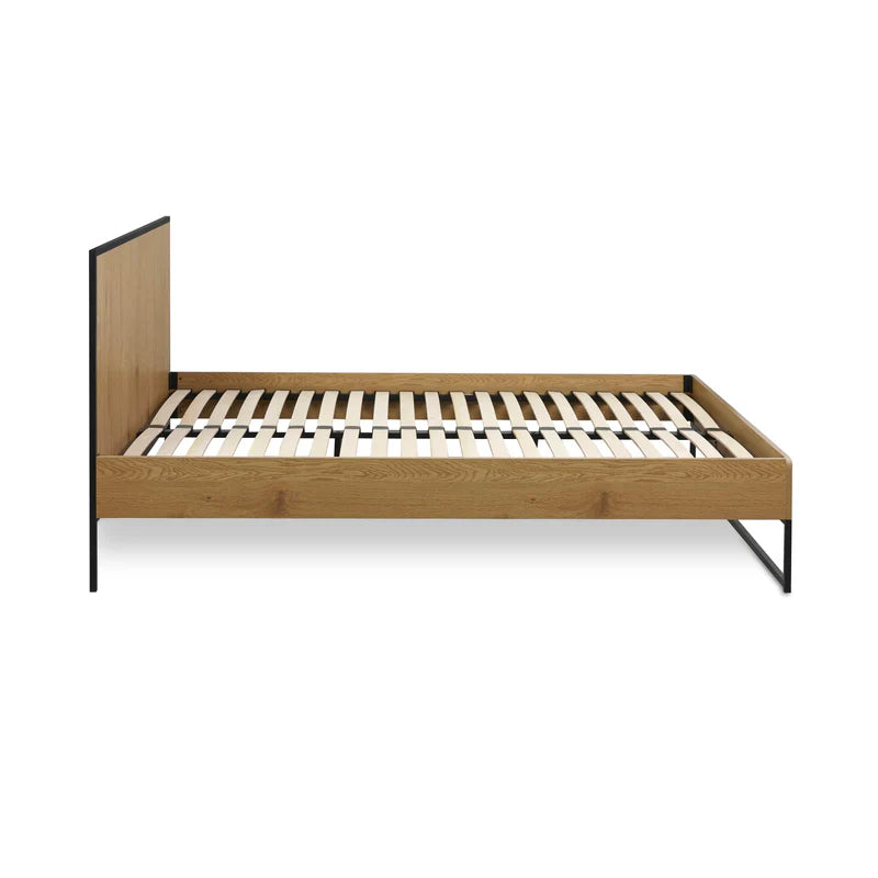 Harlow Bed