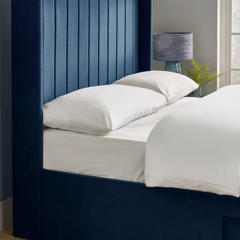 Leila Bed