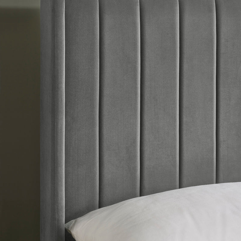 Leila Bed