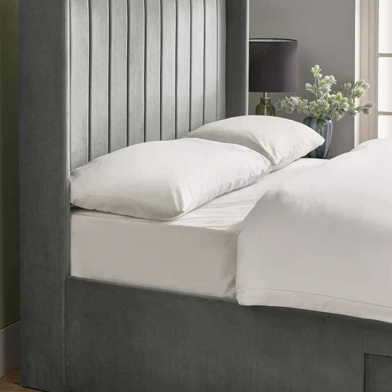 Leila Bed