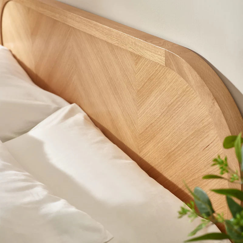 Milo Chevron Bed