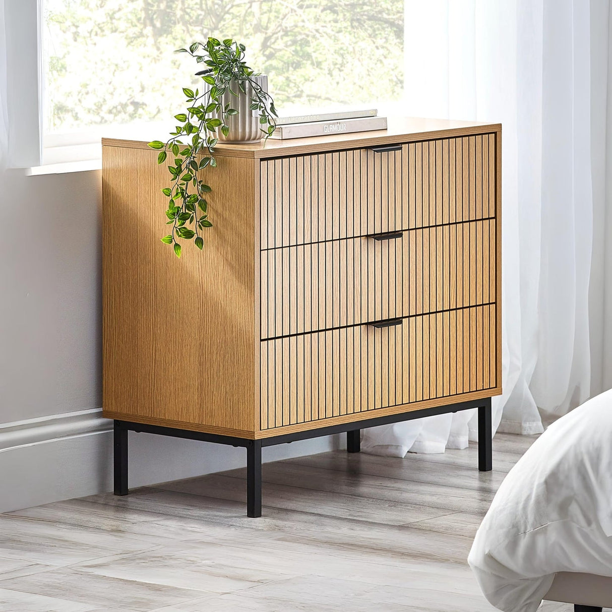 Sia 3 Drawer Chest
