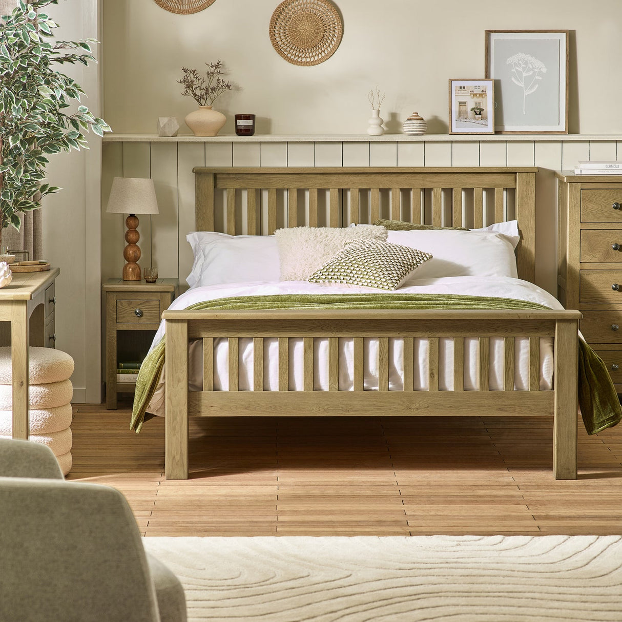 Windsor Bed
