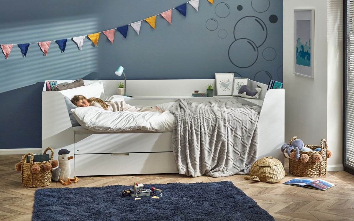 Cyclone Daybed - White