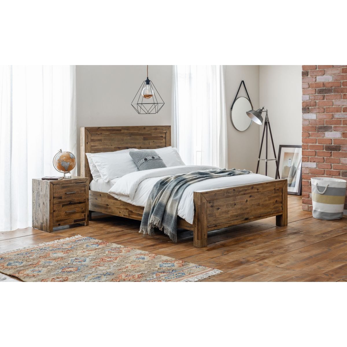 Hoxton Bed