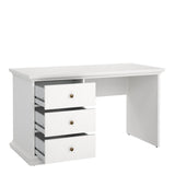Paris Desk