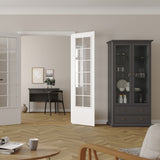 Paris China cabinet
