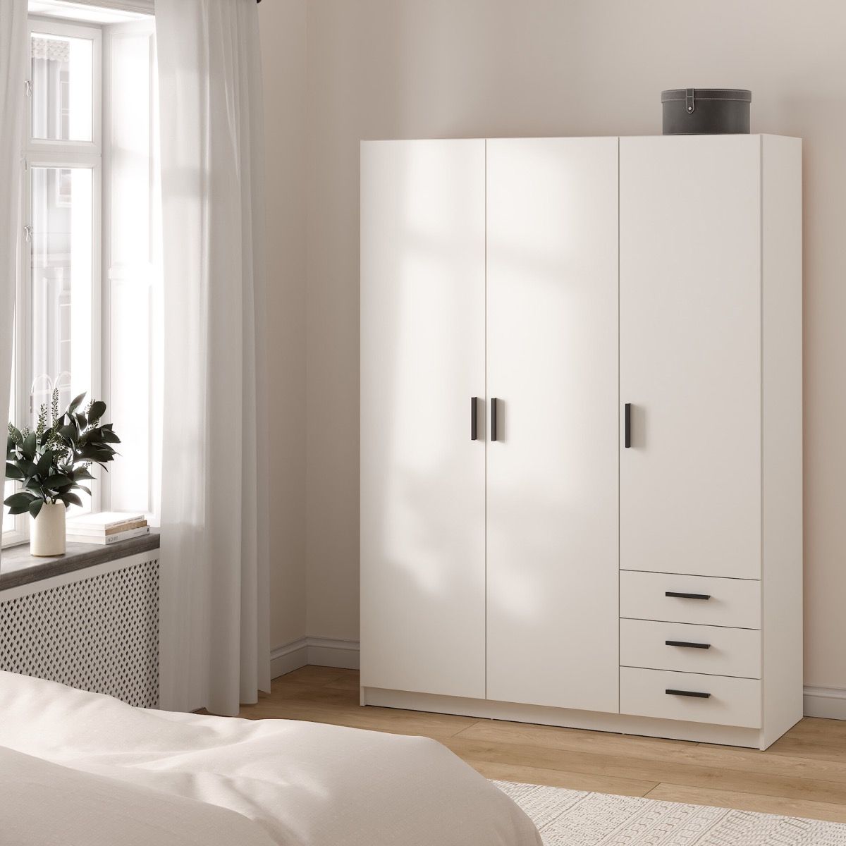 Sprint Wardrobe with 3 Doors + 3 Drawers