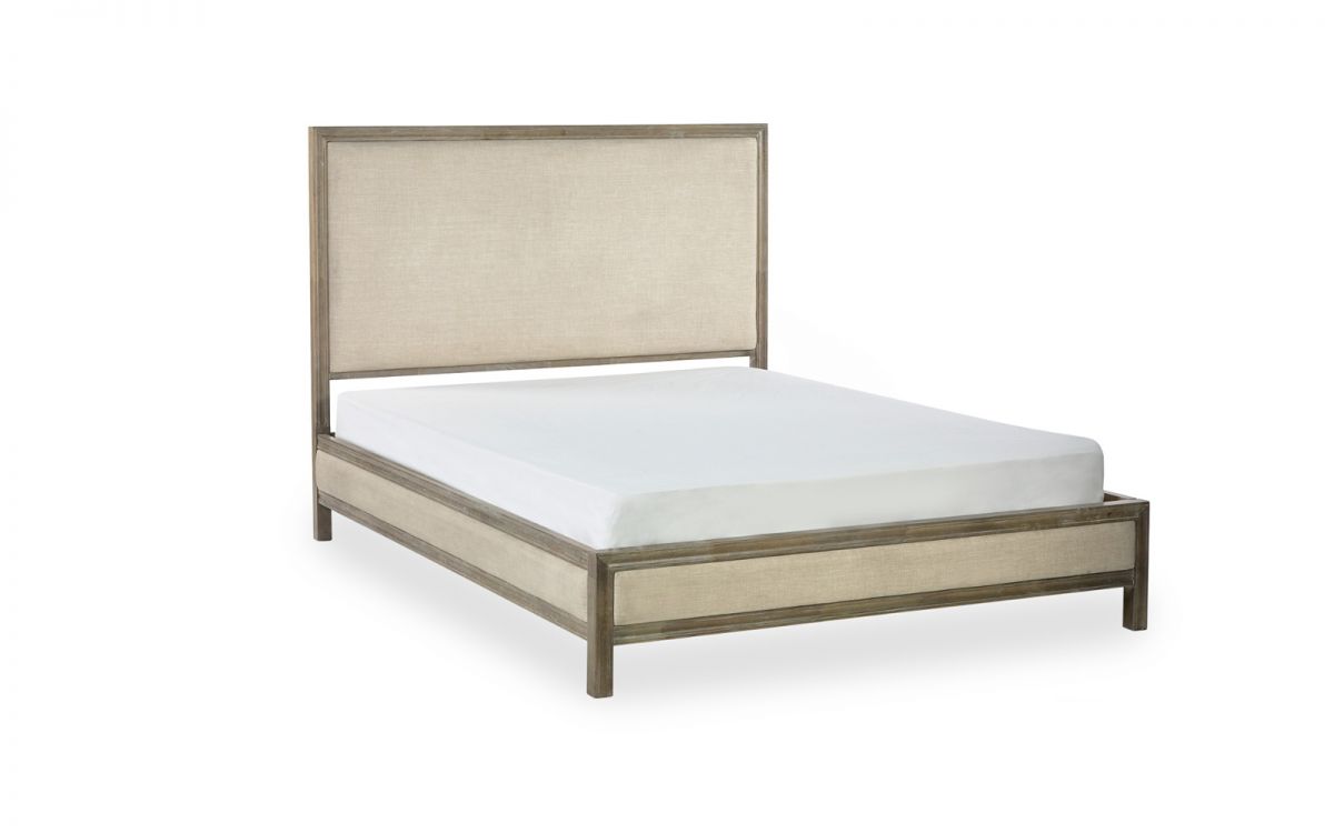 Lucie Bed