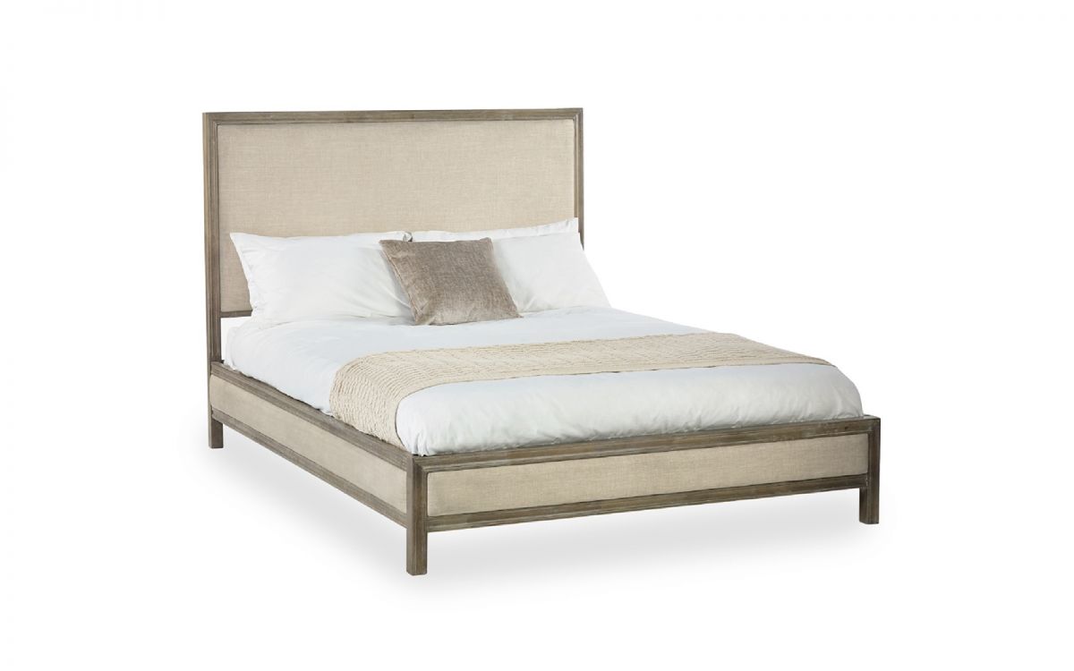 Lucie Bed