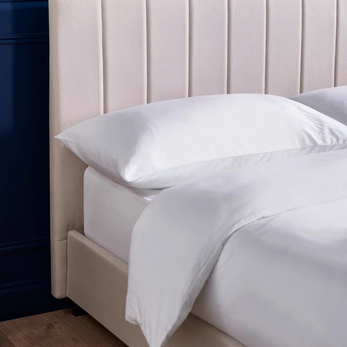 Aylen Bed