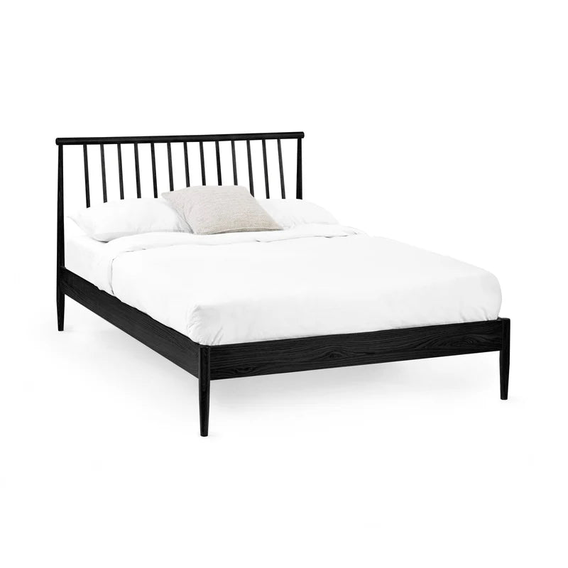 Belton Spindle Bed