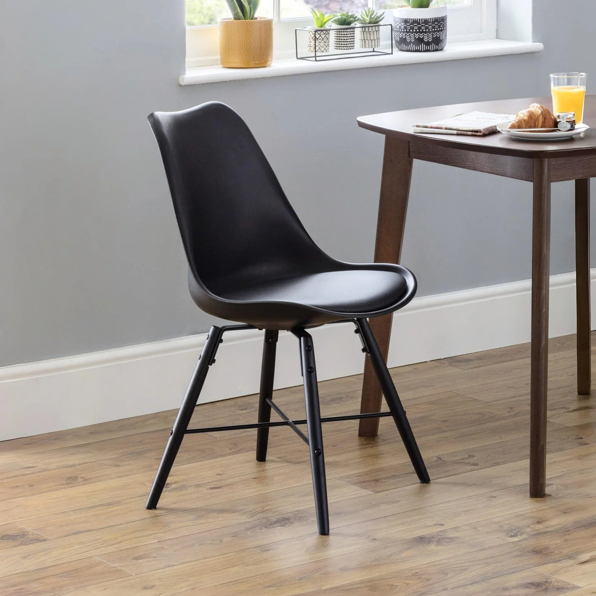 Kari Dining Chair (Set of 2)