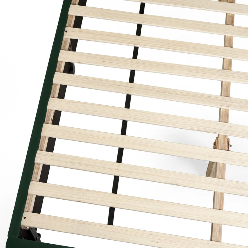Leila Bed