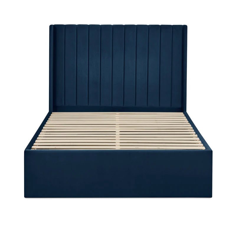 Leila Bed