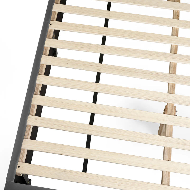 Leila Bed