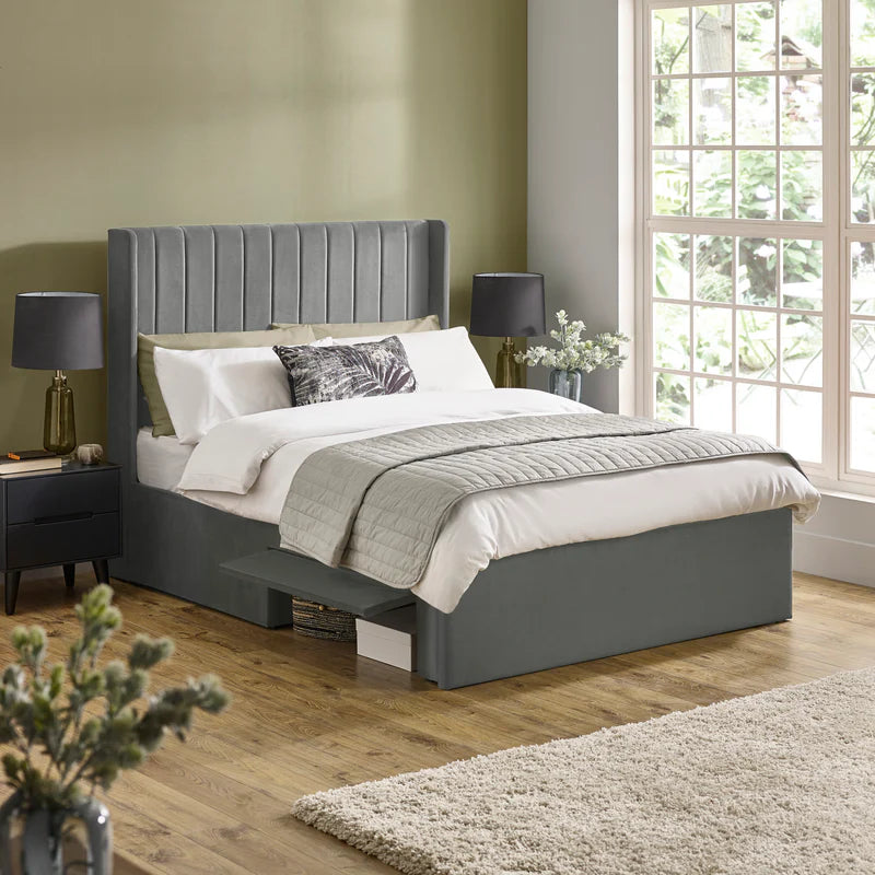 Leila Bed