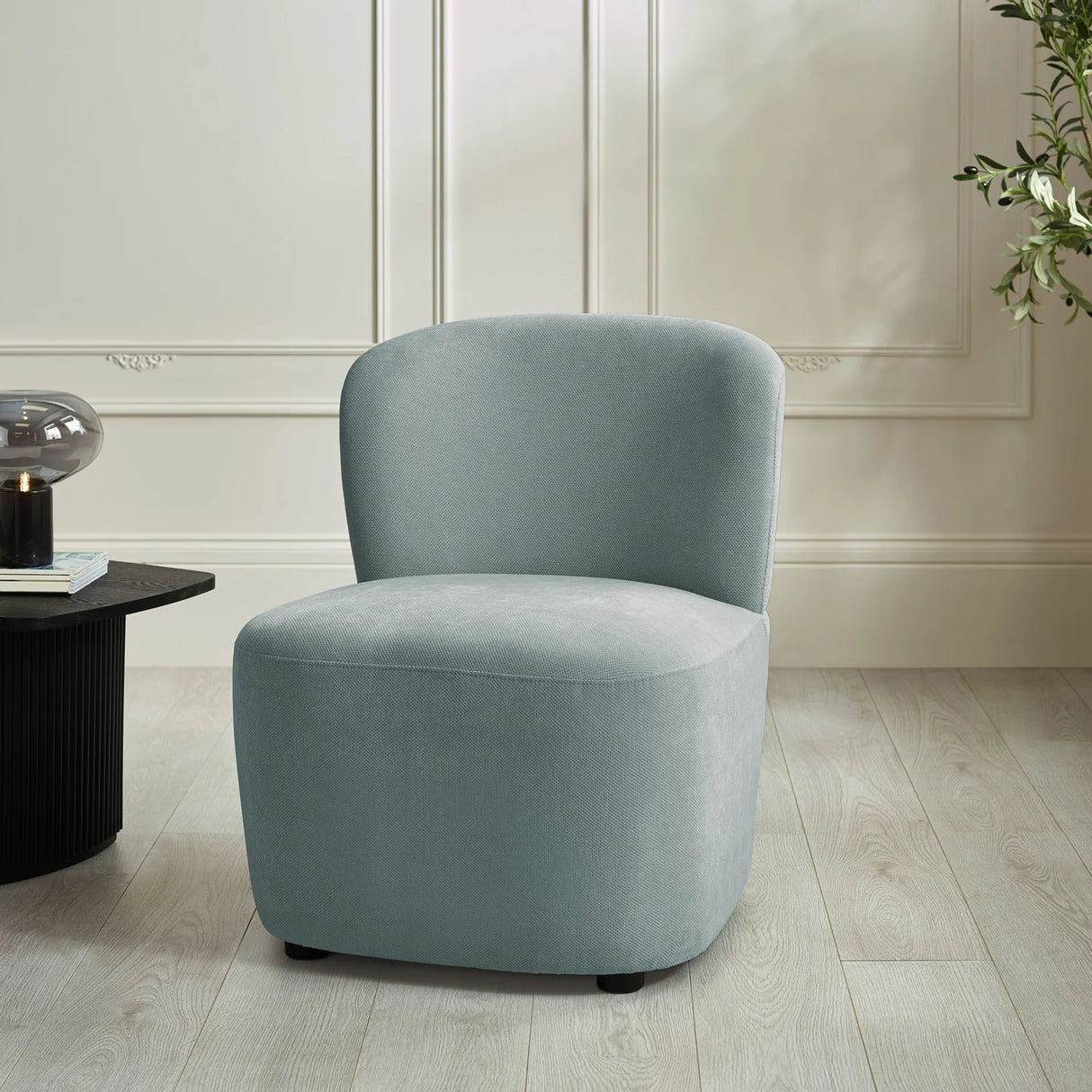 Lunetta Accent Chair