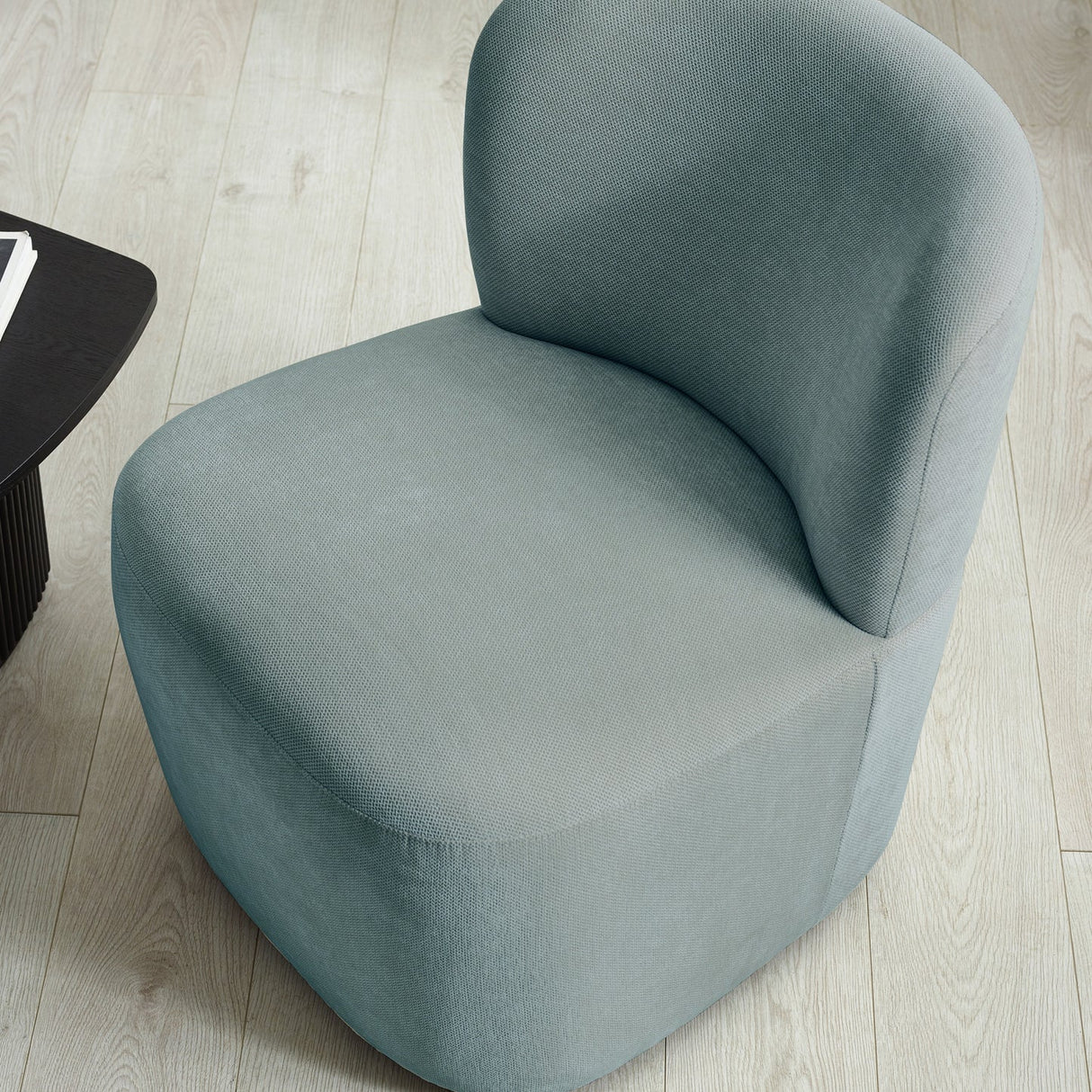 Lunetta Accent Chair