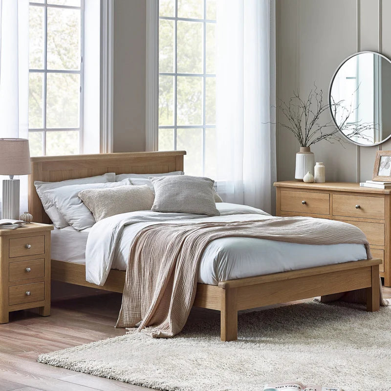 Memphis Limed Oak Bed
