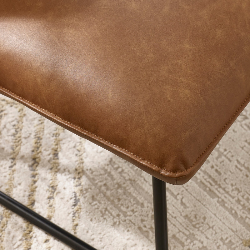 Saxon Lounge Chair