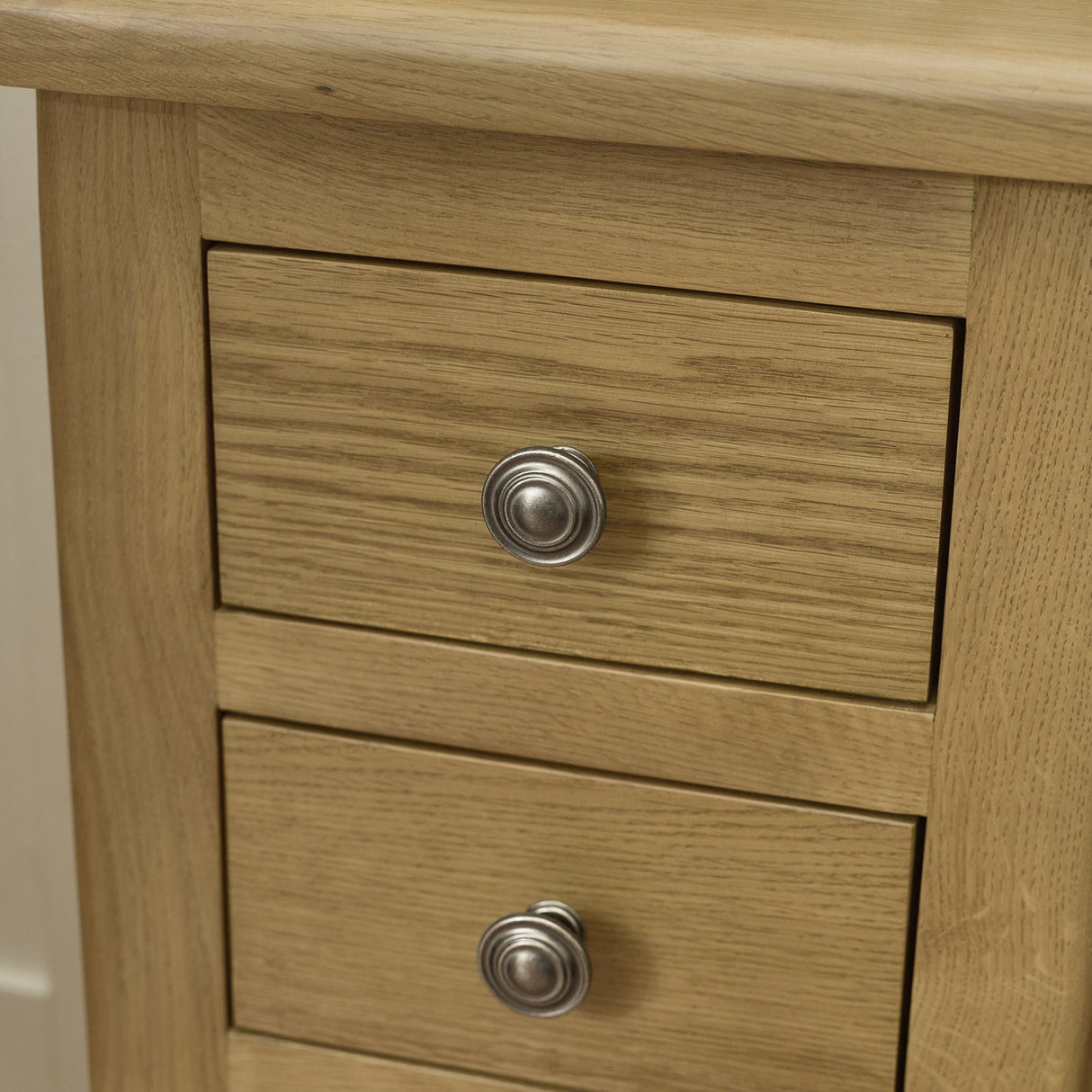 Windsor Slim 3 Drawer Bedside