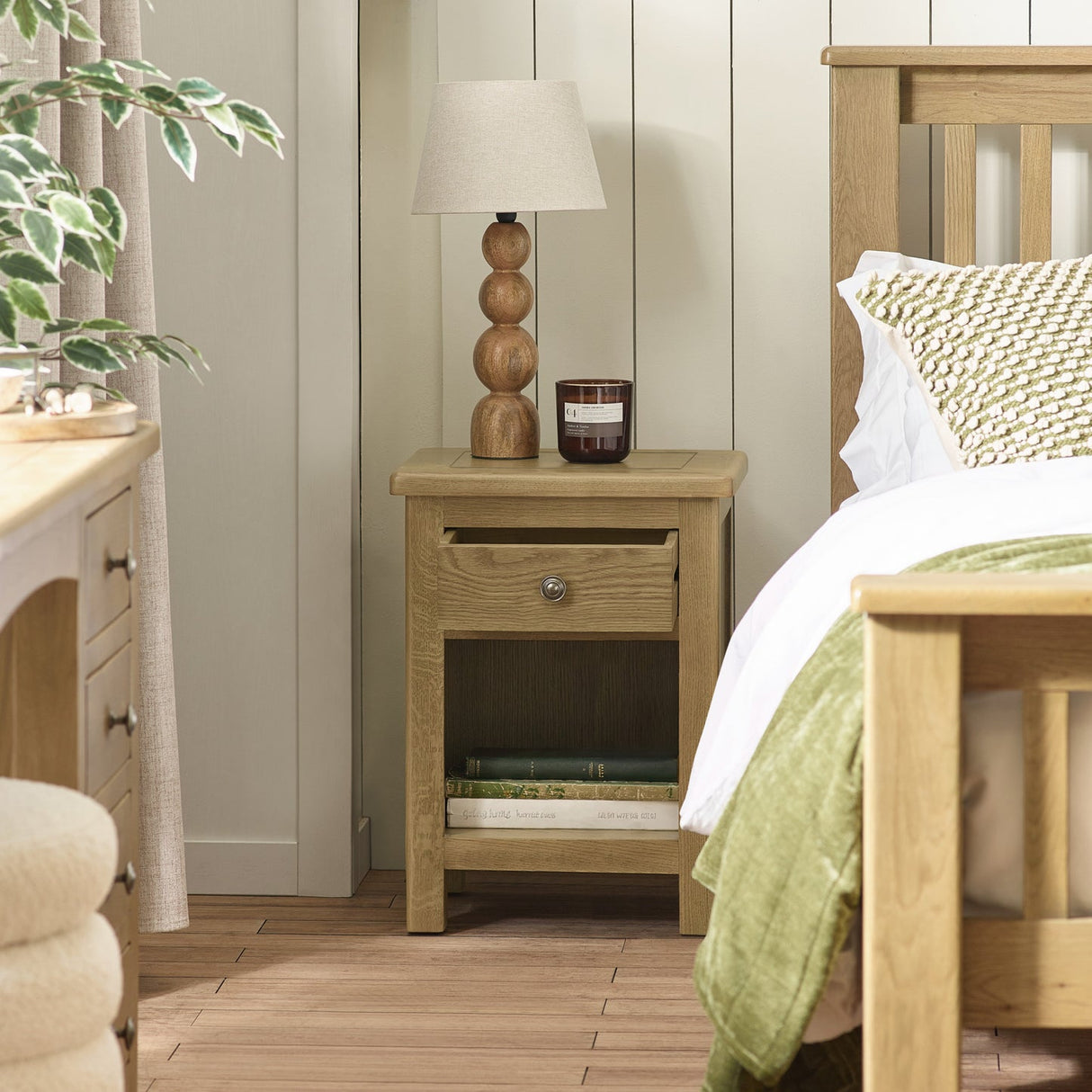 Windsor 1 Drawer Bedside