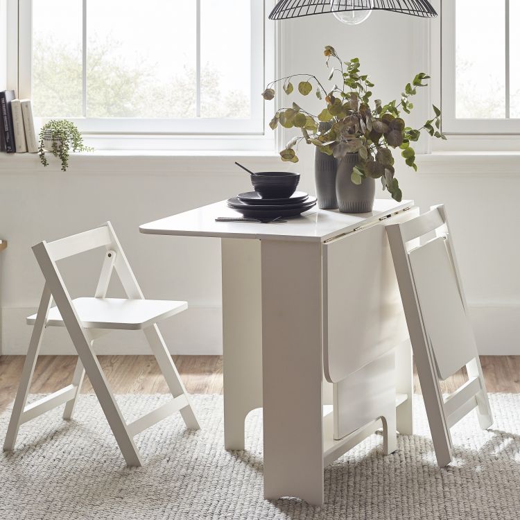 Gatan Small Gateleg Table With 2 Chairs - White